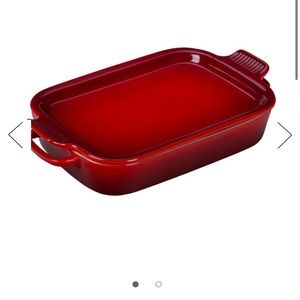 NWT Le Creuset Cerise Rectangular Dish with Platter Lid